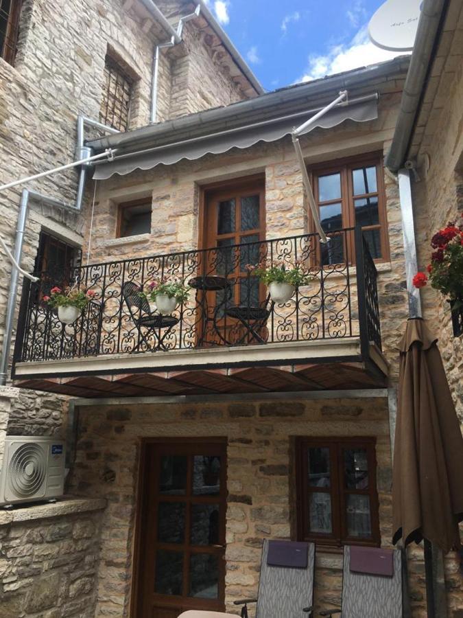 Argjiro Traditional Gjirokastër Eksteriør billede