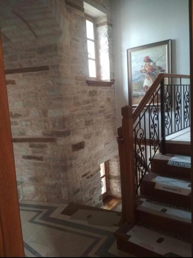 Argjiro Traditional Gjirokastër Eksteriør billede