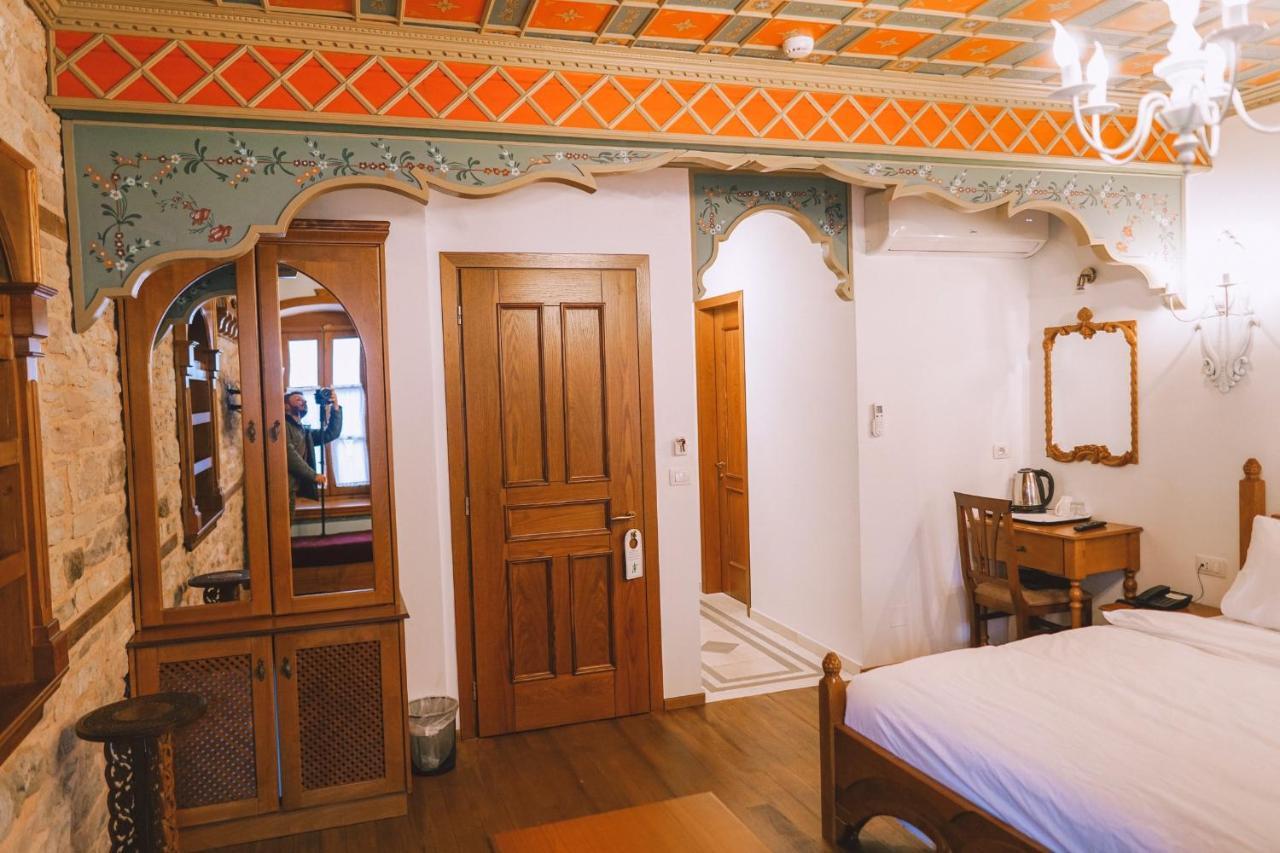 Argjiro Traditional Gjirokastër Eksteriør billede