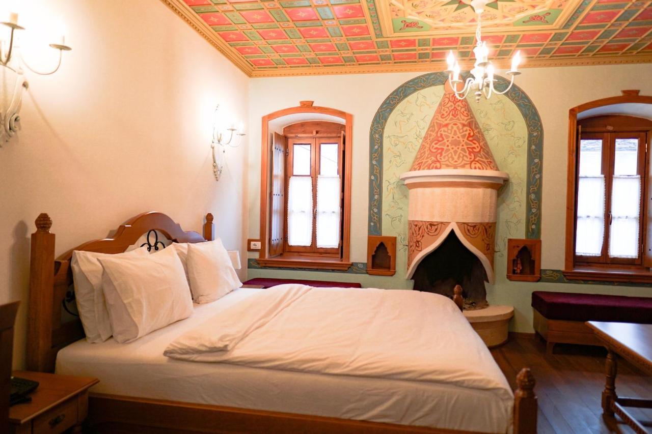 Argjiro Traditional Gjirokastër Eksteriør billede