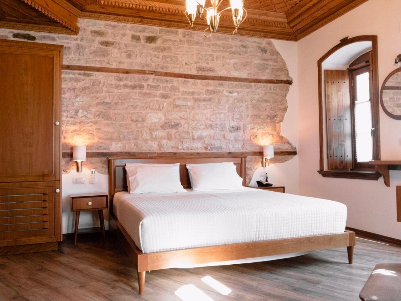 Argjiro Traditional Gjirokastër Eksteriør billede